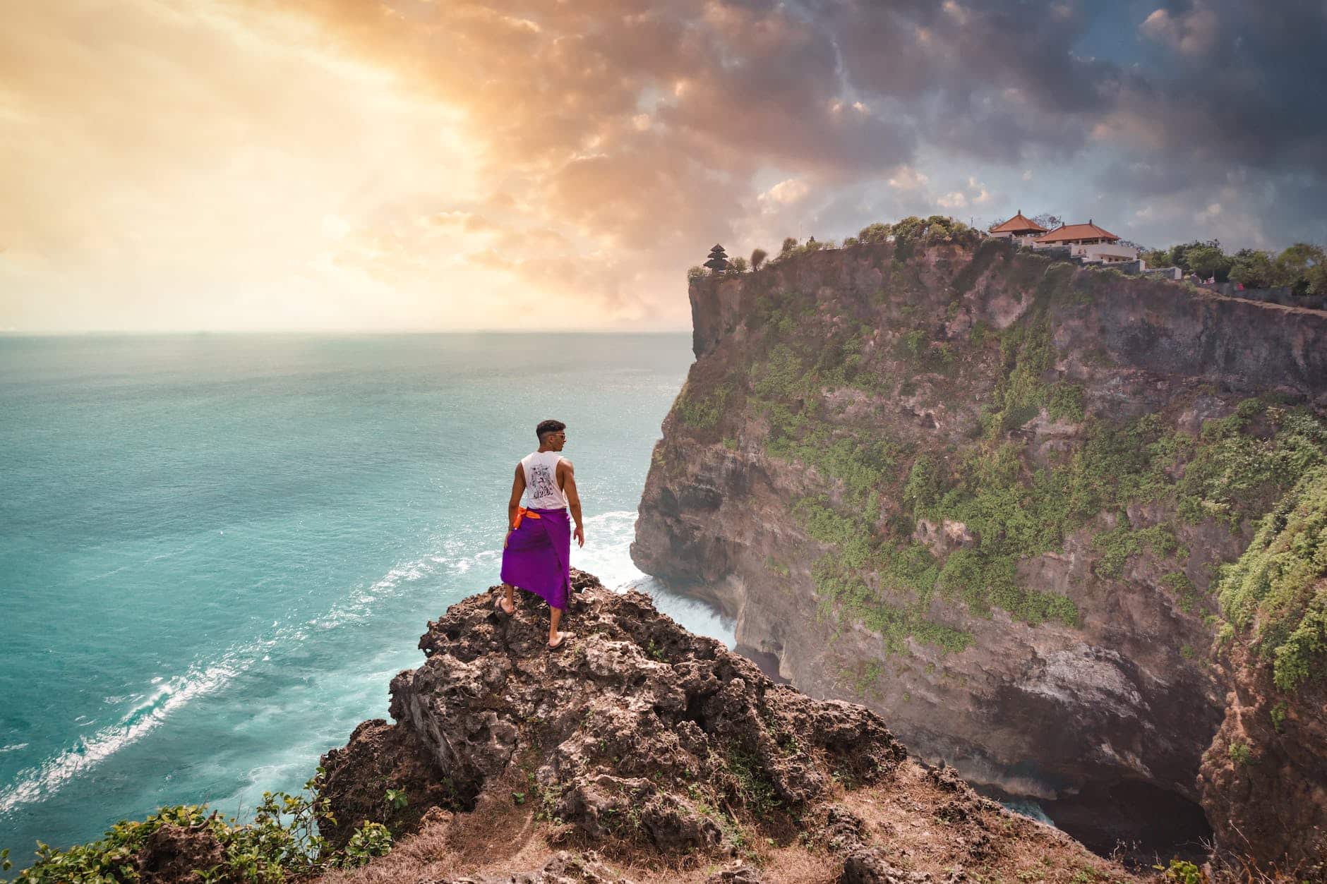 Uluwatu Temple, Kecak Dance & Jimbaran Bay Extrav Tour Packages In Bali