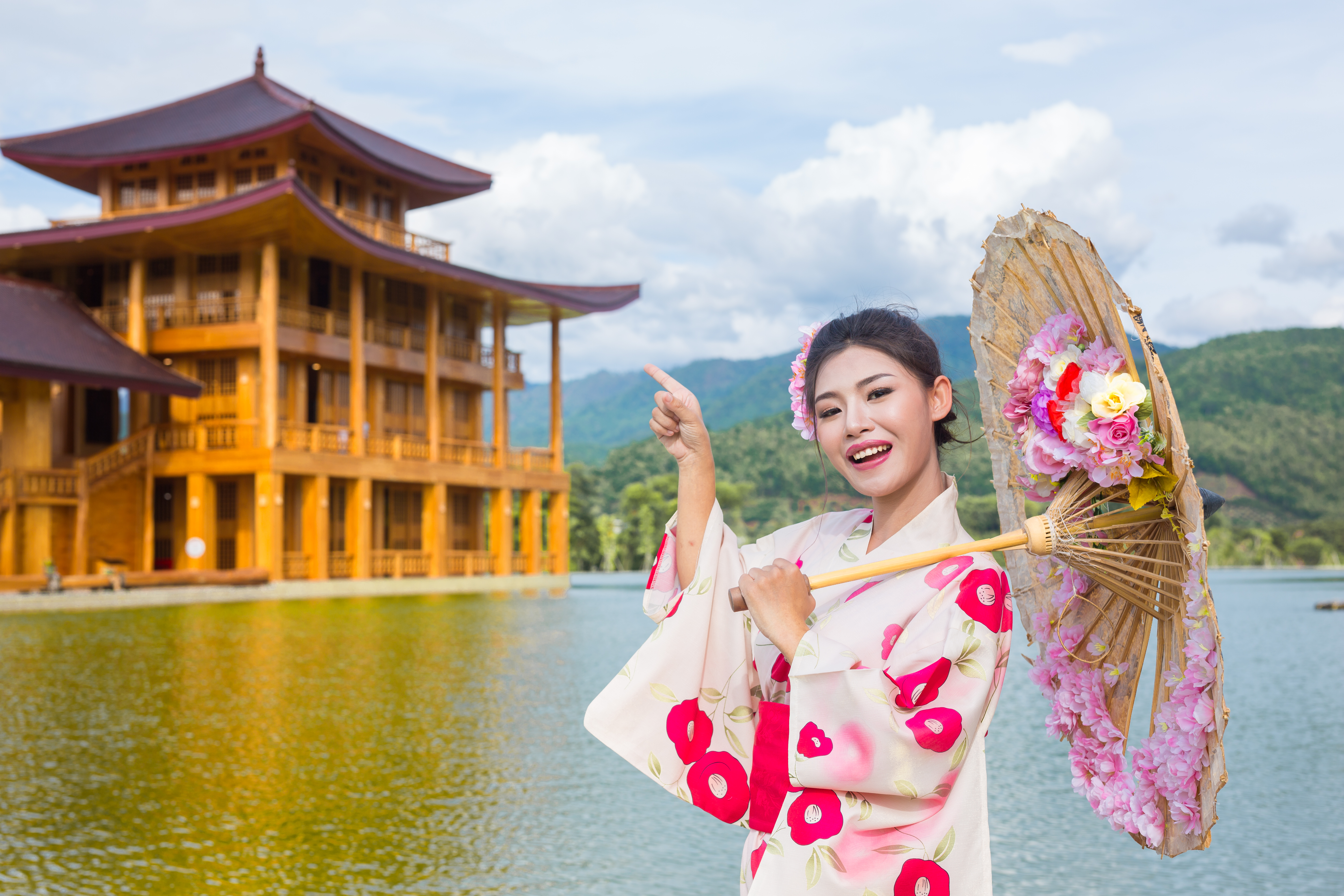 asian woman wearing chinese traditional dress baan santichon yunnan chinese culture pai mae hong son province thailand